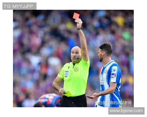 南京足球队以54分领跑挑战赛积分榜展现强劲实力