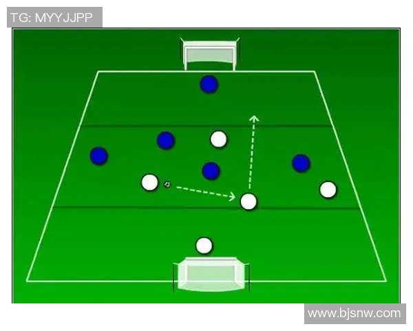 深圳足球队在锦标赛中的技术表现分析与点评探讨 深圳足球队在锦标赛中的技术表现分析与点评探讨