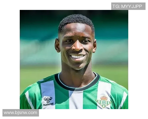 胡鑫宇足球明星崭露头角引发热议未来发展备受瞩目