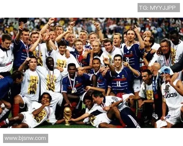 足球明星情侣的浪漫网名创意大全让爱在绿茵场上绽放 足球明星情侣的浪漫网名创意大全让爱在绿茵场上绽放