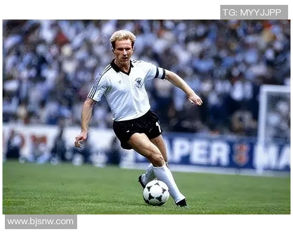 足球明星背后的故事揭秘他们的父亲是谁及其对职业生涯的影响