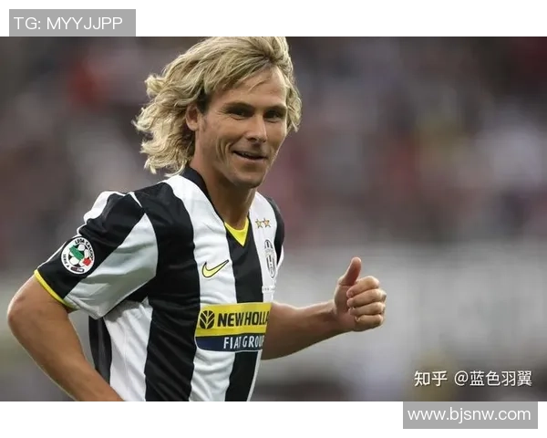 足球明星集锦鼠标垫带你领略绿茵场上的精彩瞬间与传奇故事 足球明星集锦鼠标垫带你领略绿茵场上的精彩瞬间与传奇故事