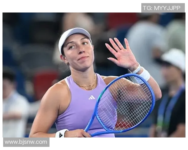 网球纪实：记录武汉网球队的成长故事